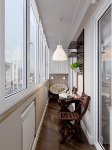 Idei de amenajare a unui balcon îngust: poți obține umn spațiu util relaxării, cu mobilierul și elementele decorative potrivite