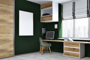 Doi pereti verzi, vopsiți în verde. Verde închis în designul interior